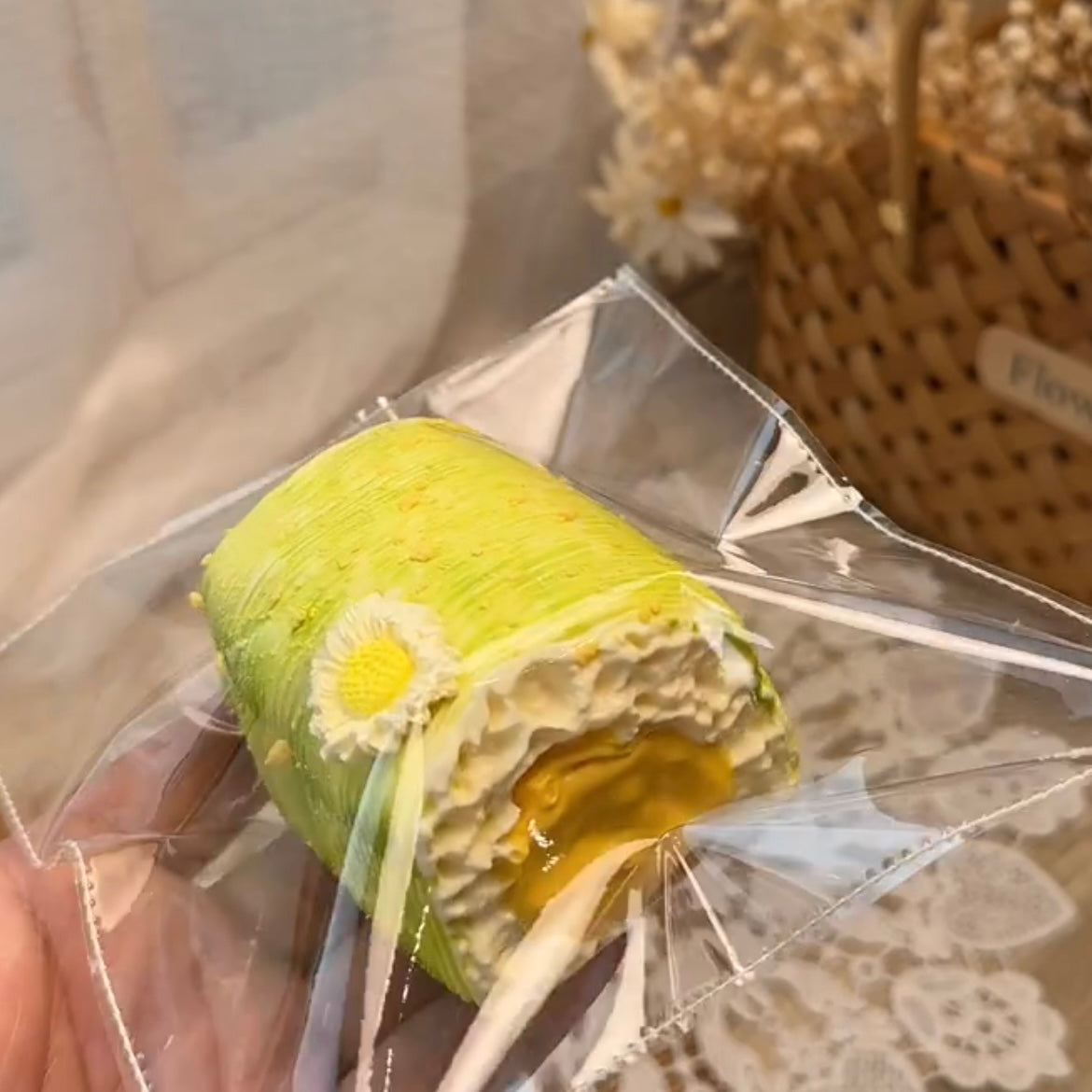 lulu鹿　チーズライム酥　クリーム感